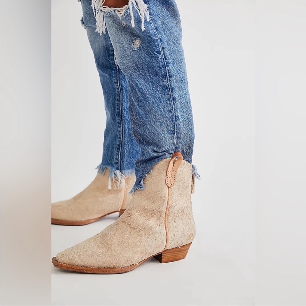 Free People Wesley Ankle Boot Bone Leather Western Inspired Square Toe US 8.5